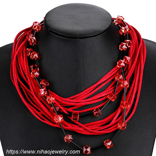 Fashion necklace