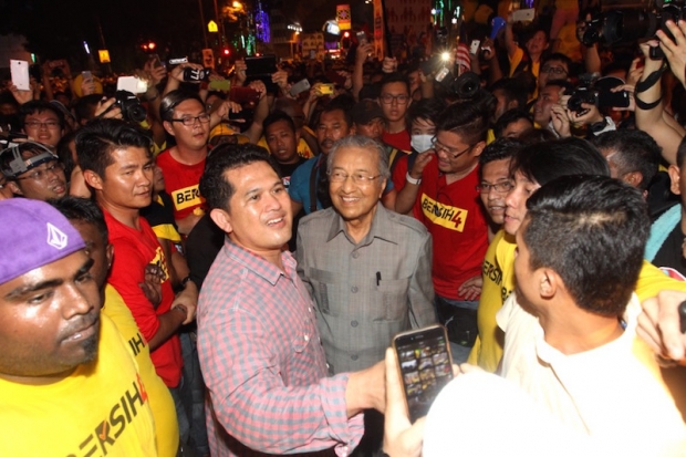 Hishammuddin Hussein Kecewa Dengan Tindakan Tun Mahathir Turun #Bersih4