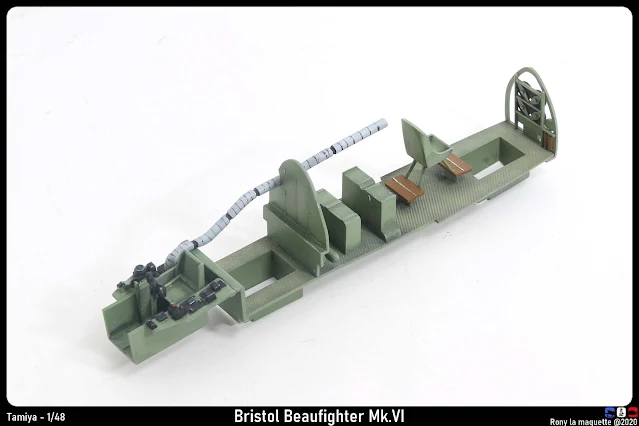 Cockpit du Bristol Beaufighter Mk.VI de Tamiya au 1/48.