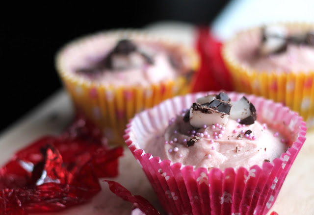 Chocolate Strawberry Cupcakes Recipe - Strawberry Cream Inspired