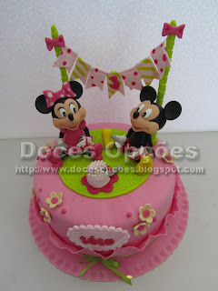 Bolo aniversário da téte com a Minnie e o Mickey