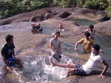 Menikmati Pemandian Tapian Puti, Pemandian Alami Padang Pariaman