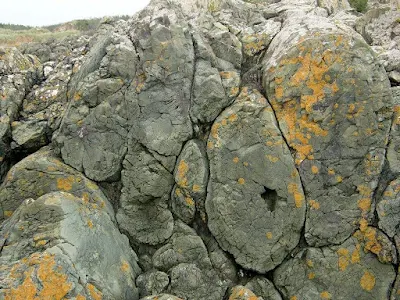 Pillow lava