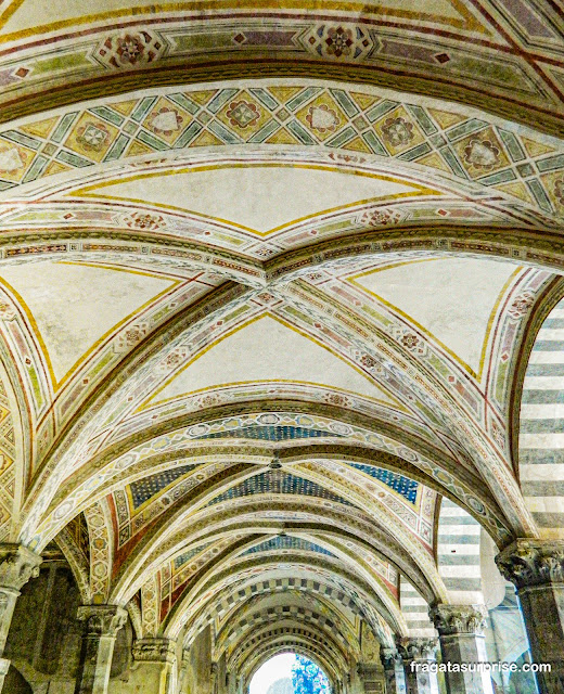 Afrescos na Basílica de Santa Maria Novella em Florença