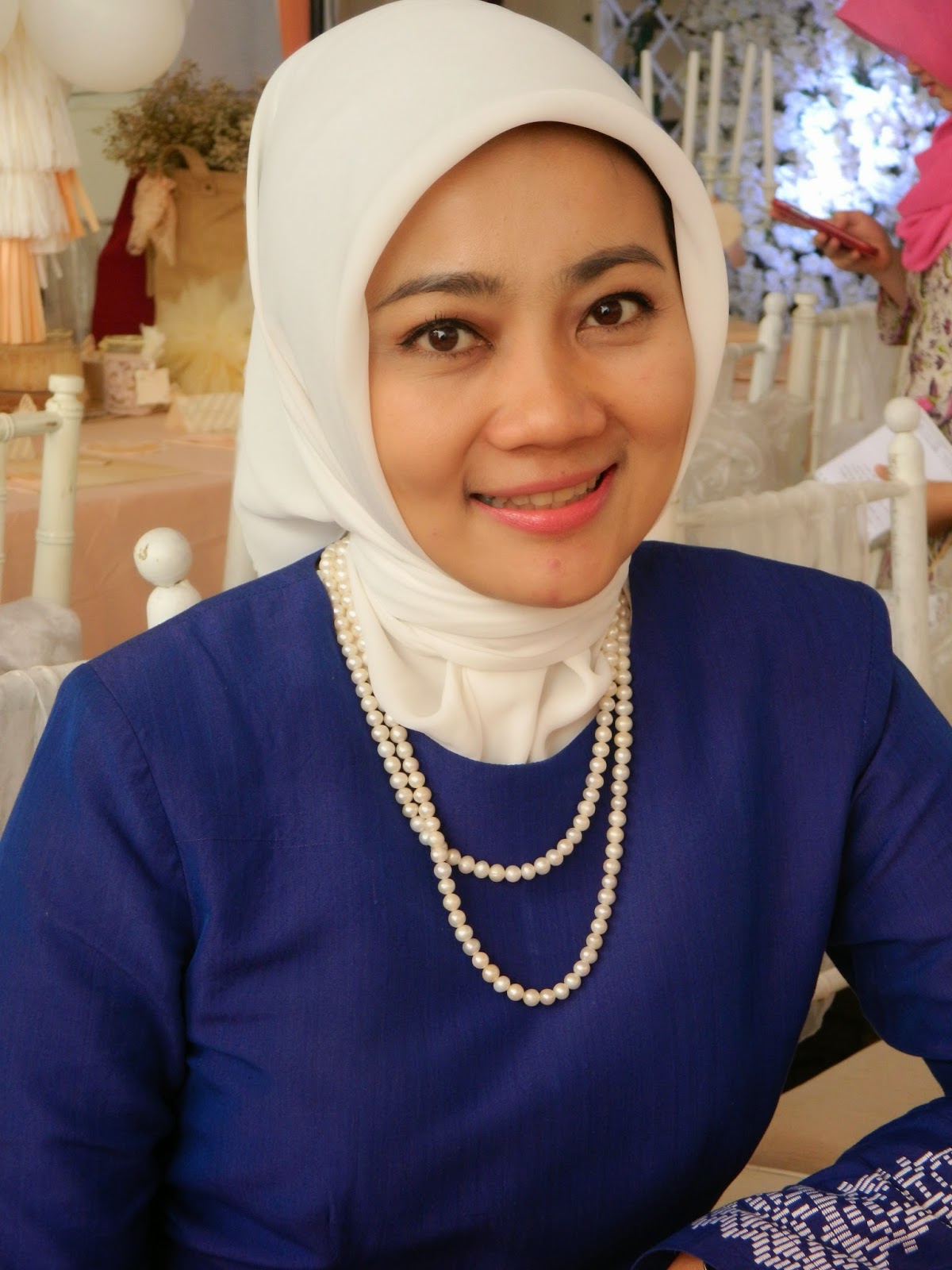 Evolusi  Model Hijab di  Indonesia  dari Kerudung Selendang 