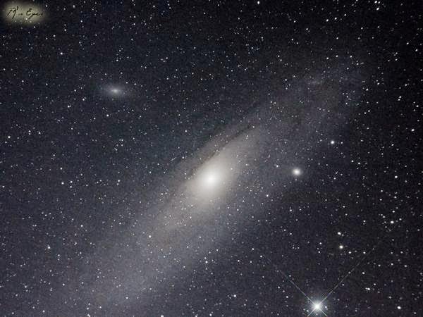 Cantiknya Galaksi  Andromeda  Hasil Jepretan Observatorium 