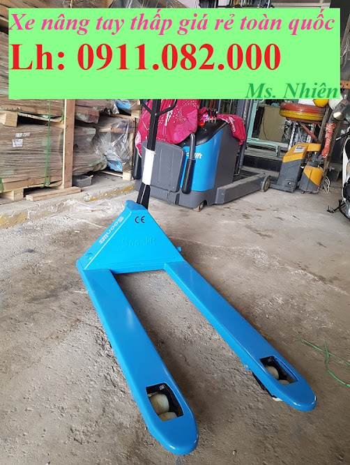  Xe nâng tay thấp giá sỉ- xe nâng tay 3 tấn giá rẻ tại bạc liêu-lh 0911082000 6767