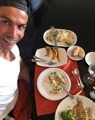 Cristiano Ronaldo Gives His Fans An Insight Into His Diet As He Recovers From Injury. [Photos]  2