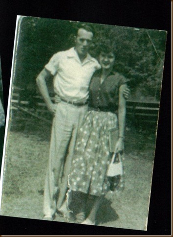 Daddy and Mom Early courtship