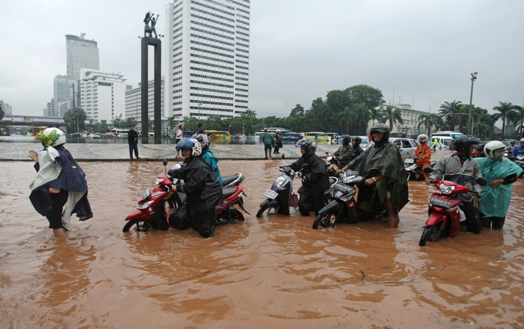 Foto terkini banjir Jakarta Gambar Profile