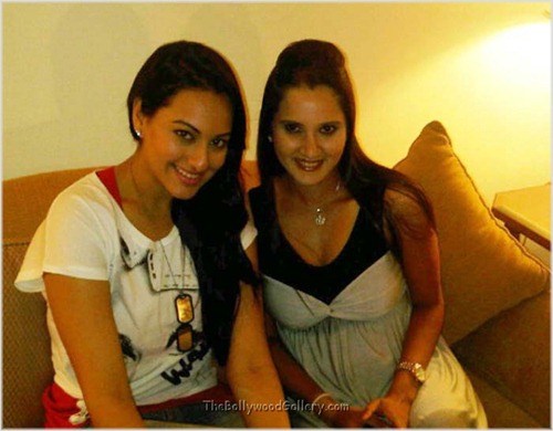 Bollywood Queen Sonakshi Sinha & Sania Mirza Latest Photos Gallery 2011