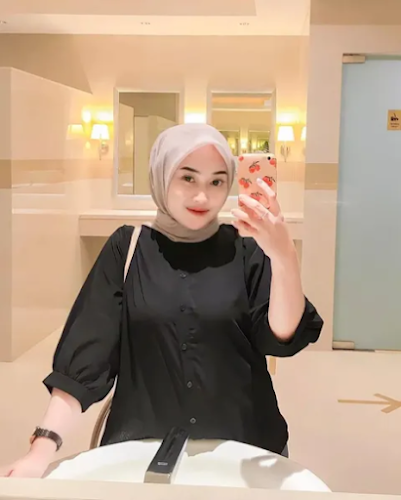 cewek cantik berhijab instagram