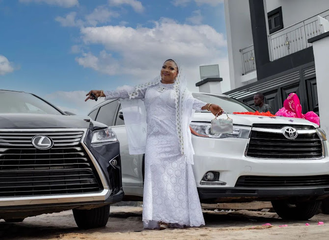 You can be successful without depending on anybdoy life- Actress Laide Bakare advises ladies as she acquires two luxury cars to compensate herself (Photos)