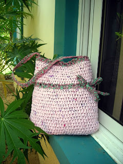 Crocheted pink plastic bag, La Ceiba, Honduras