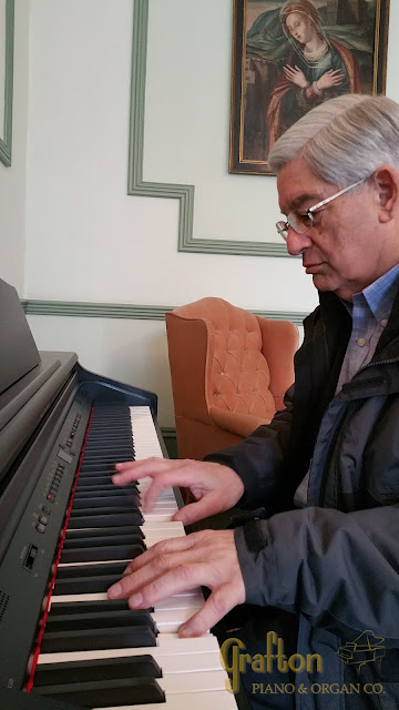 Rudy Lucente playing Kawai CE-220 digital piano