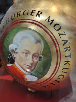 Mozartkugeln, een ven de vele geneugten die Wenen te bieden heeft