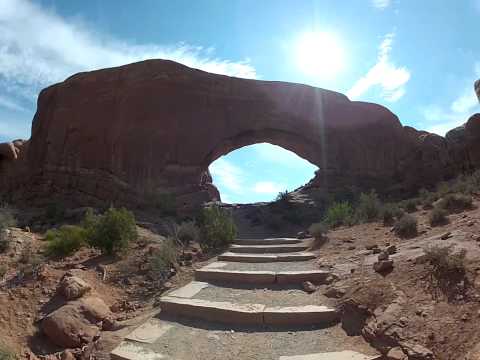 North Window Arch in Arches National Park, Touris destination, vacation spot, vacation, tourism, best vataion spot, Mountain Vacation, National Parks Vacation, Waterfall Vacation, Vacation Pictures, vacation spot in amerika, Arches National Park Vacation