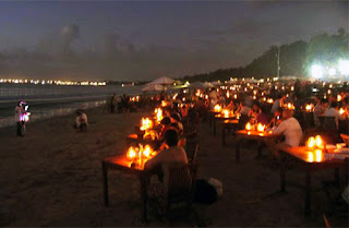 Tempat Wisata Di Bali : Pantai Jimbaran