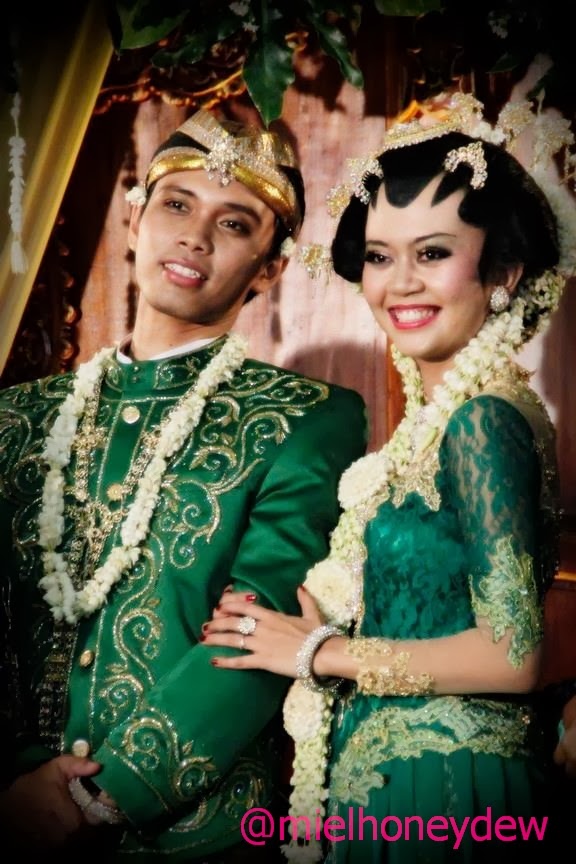  MIELHONEYDEW Tata Rias Pengantin  Gaya Solo 