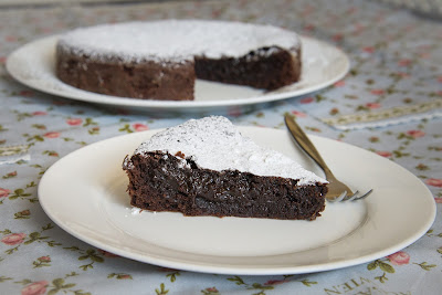 Swedish Chocolate Cake (Kladdkaka) - The Eclectic Reader