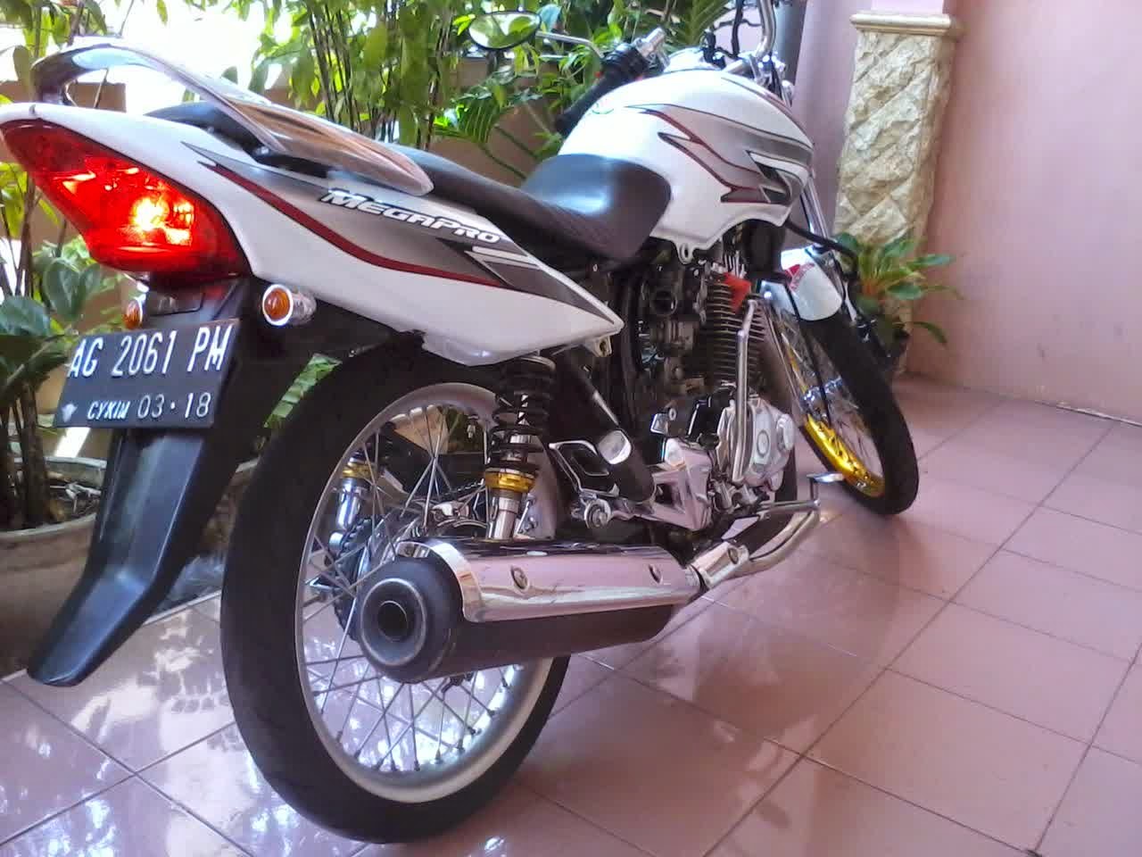 Kumpulan Modifikasi  Motor Honda Mega Pro  2003 Terbaru 