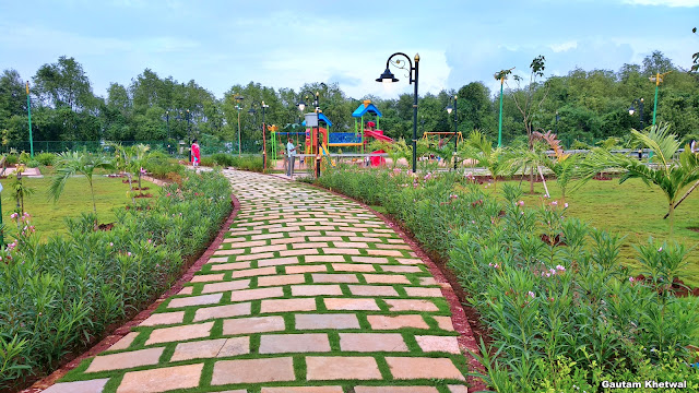 Kolshet Creek Garden, Waterfront Development, Thane West