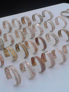 Pulseras de cobre y bronce