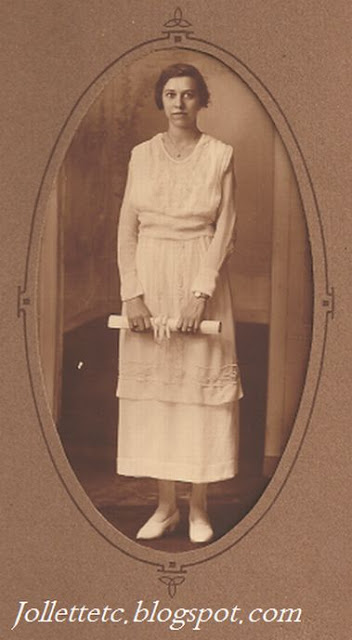 Elta G. Sullivan Farrar before 1920