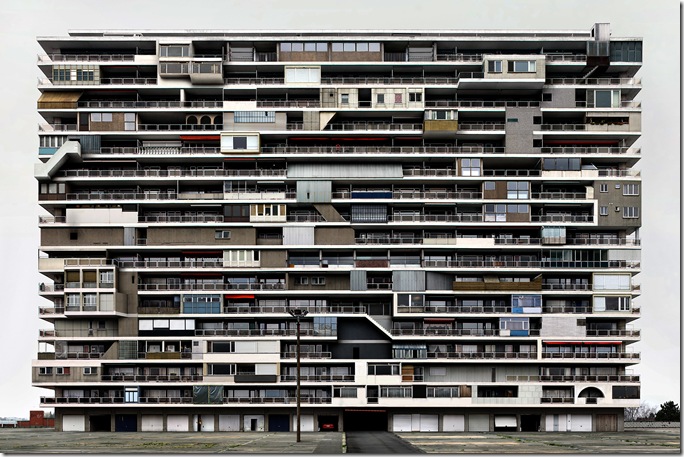 Filip Dujardin__01