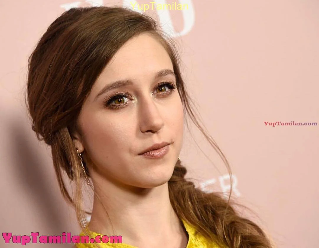 Taissa Farmiga Sexy Photos - Hot Assets Show