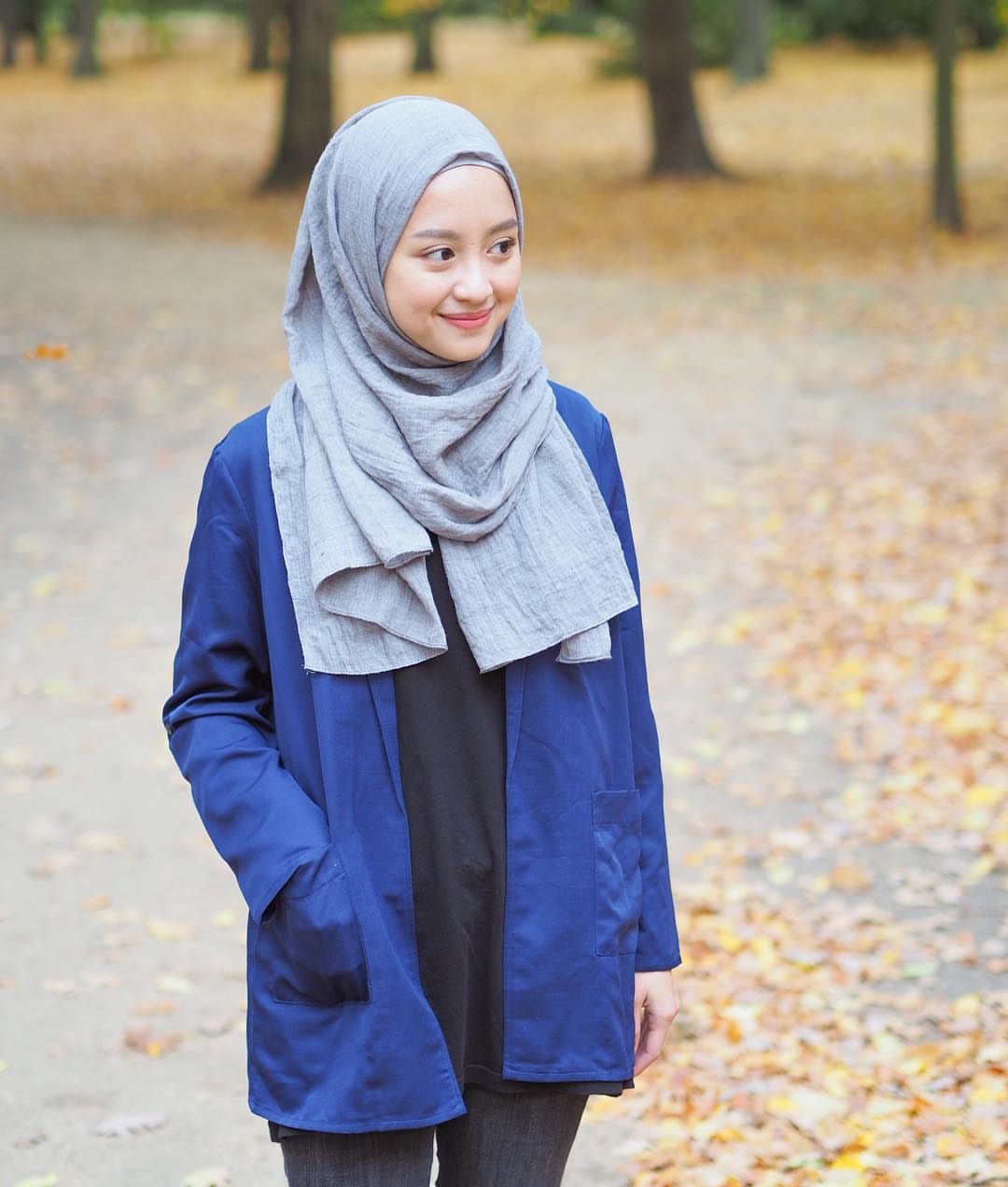 FASHION, BEAUTY, BRAINProfil Gita Savitri, Hijaber Cantik Yang Multitalenta  Fashion, Beauty, Brain