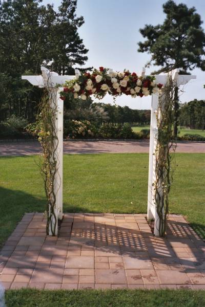 16+ Decorating Ideas For Wedding Arbors, Great Concept