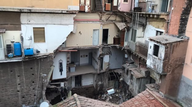 Crollo palazzina Catania, Tortorici: È fondamentale il ruolo del geologo tra i vigili del fuoco