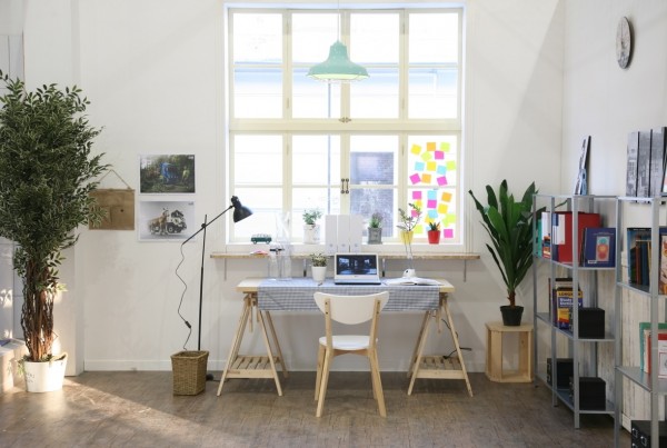 View 13  Inspirational Workspaces at Home