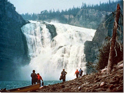 LembahNahanni3
