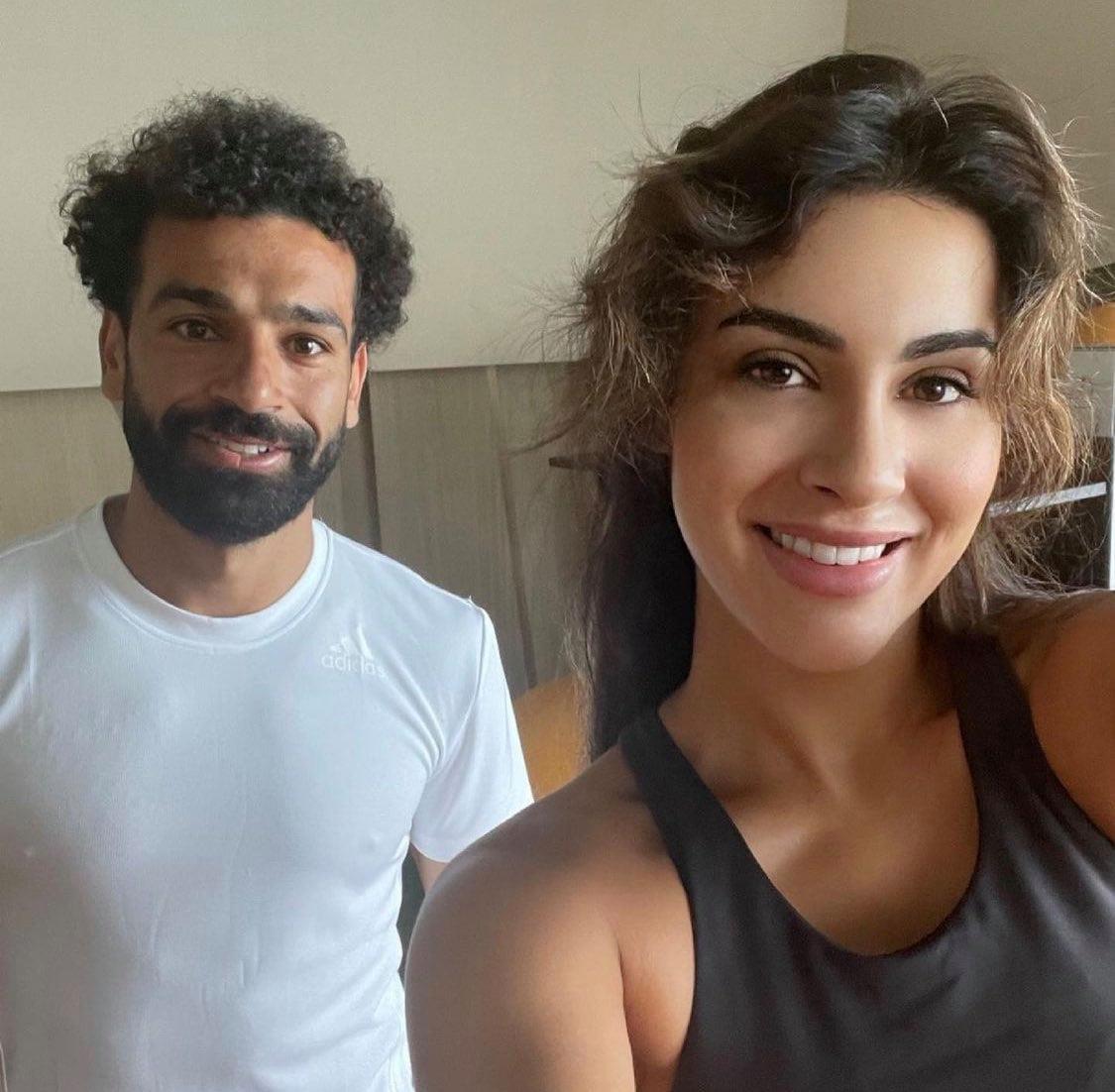 British-Indian actress Diana Opal publishes photos with Mohamed Salah on Instagram and comments: “In the gym with the best player in the world.”