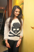 Nikitha Narayan Glam pics-thumbnail-8