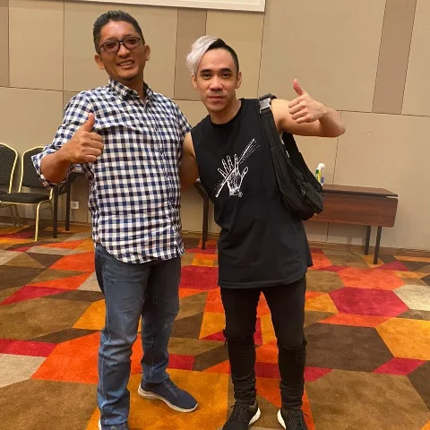 Young Festival di Tugu Apeksi, Wako Hendri Septa  Manggung Bersama Drummer Dewa19 Ikmal Tobing