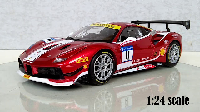 Ferrarri 488 Challenge (red) 1:24 Scale bburago Diecast Car Close Up (Track Edition)