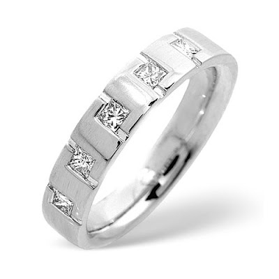 Saul Anthony 0.30 Ct Five Stone Diamond Wedding Ring