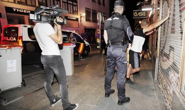 La policía española está infiltrada abiertamente en todos los medios de prensa 