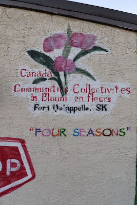 Fort Qu'Appelle Saskatchewan Communities in Bloom mural.