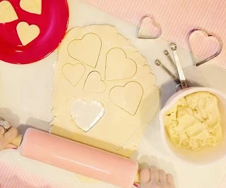 Cómo celebrar San Valentín para niños, Actividades de San Valentín para niños, Galletas de san Valentín para hacer con niños, Tarjetas de San Valentín con papel, Tarjetas de San Valentín para niños,