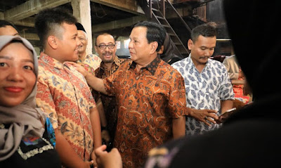Datangi Kampung Batik Kauman, Prabowo Berjanji Akan Naikan Industri Kreatif Lokal