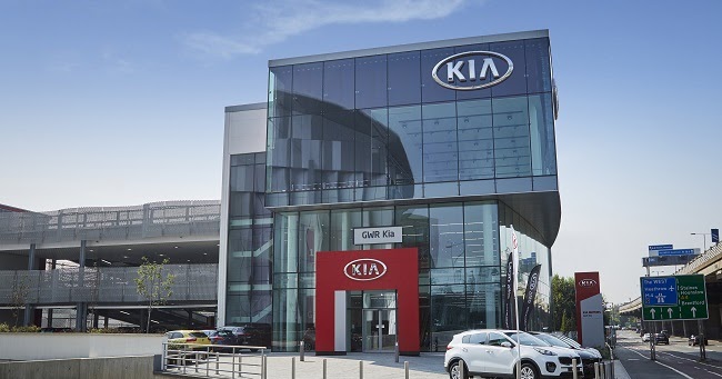 Kia unveils its biggest European dealership in London | Carsfresh