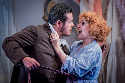 Leoncavallo: Zaza - Joel Montero, Anne Sophie Duprels - Opera Holland Park (Photo © Robert Workman)