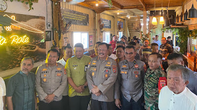 Dirbinmas Polda Sulsel Gelar Jumat Curhat di Kecamatan Tamalate, Warga Minta Polisi Jaga Keamanan di Bulan Ramadhan