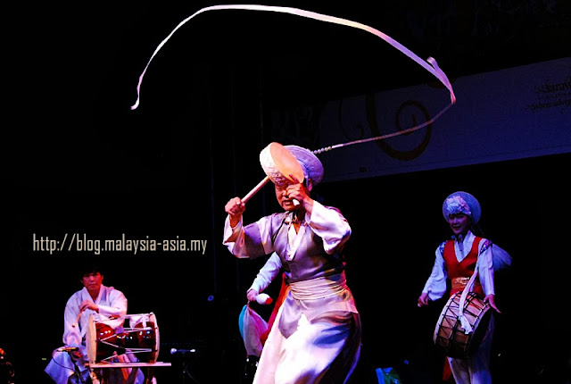 Korean dancers performing in Sarawak