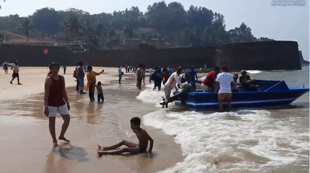 Sinquerim Beach