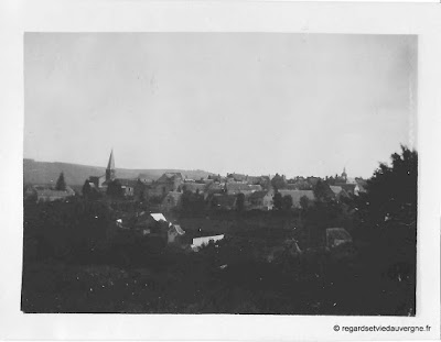 Photo ancienne d'Auvergne : lieux divers.